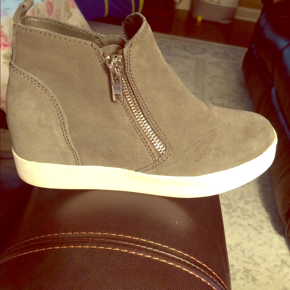 Steve Madden shoes